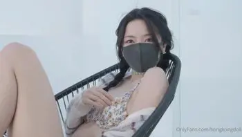诱惑无套爆操内射白浆高潮【玩偶姐姐 （Hongkongdoll）】