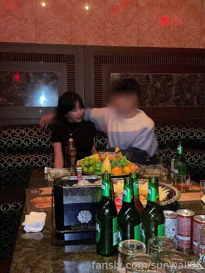 为什么不是两个穴 两个穴都满满的好舒服(chungwall95) 动图预览