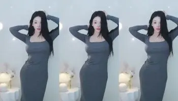 2026-02-08_06-01-17 - 0qqqq0q-