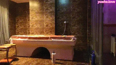 东莞一条龙洗浴按摩会所选秀，一流的女技师舔屁眼乳推 动图预览