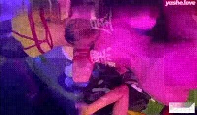 万人求 小黑屋大神4p 一步步从淑女到性奴母狗还有全程骚话 动图预览