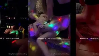 口爆骑乘疯狂做爱(hotwife_z)