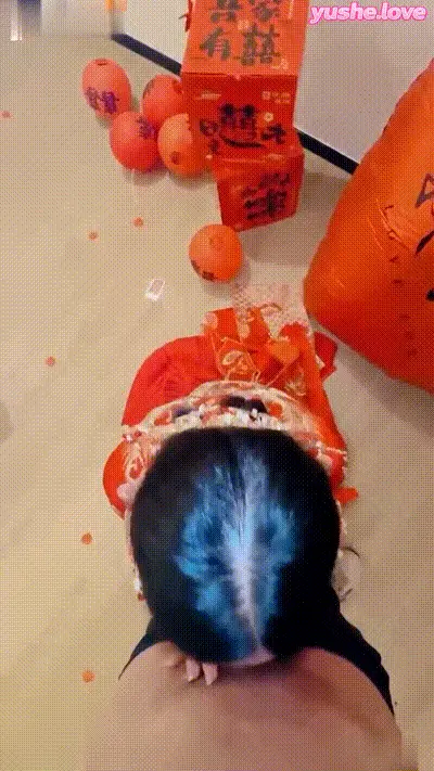 姐姐穿秀禾变身白虎新娘和弟弟激情乱伦 动图预览