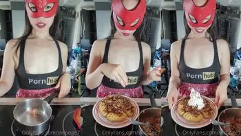 极品少妇约单男家里做爱(skrooge7)