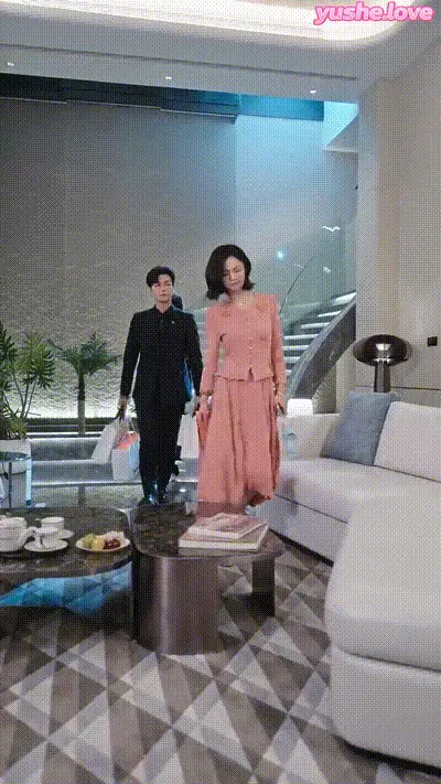 后妈翻身,全家追着哄（70集） (47) 动图预览