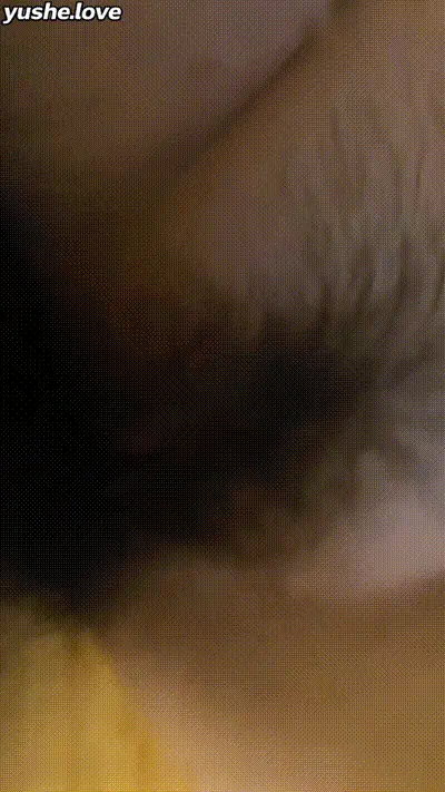 约炮清纯学生妹调教成小母狗，表情销魂淫荡娇喘，被插的想尿尿 动图预览