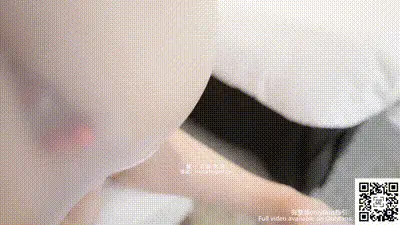 請享用你的肛塞夾心蜜桃臀-nana_taipei 动图预览