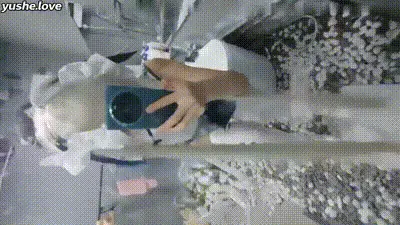 【兄妹乱伦】厕所强上白丝旗袍妹妹  无套爆操喷尿 动图预览