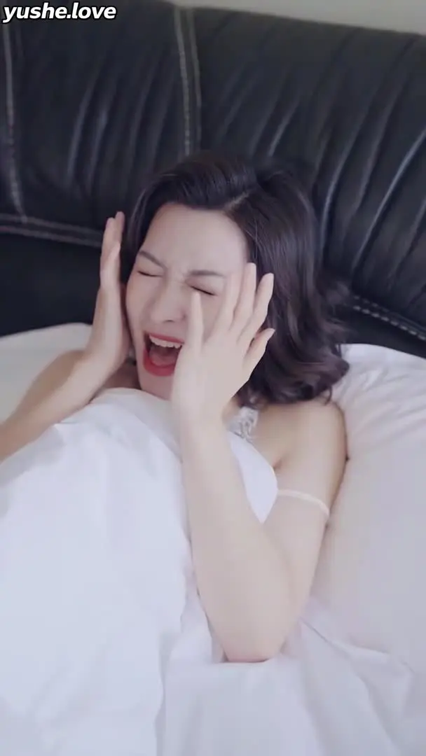 穷小子意外和女天后发生的一夜情，从此开启自己的逆袭人生Part001