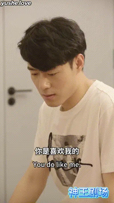 淫荡性感富婆母女齐上Part014 动图预览