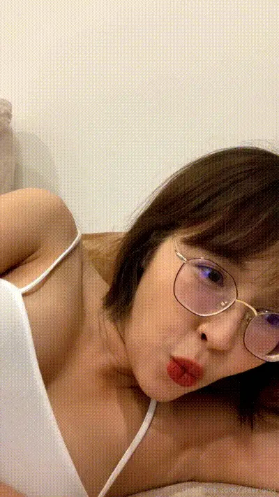 泰國美女自慰顶级尤物 私处收缩溢出白浊【deerlong 艾瑞莎】 动图预览
