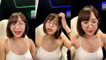 泰國美女声音甜美却浪到极致那挑逗的动作和呻吟声足以令你血脉喷张【deerlong 艾瑞莎】
