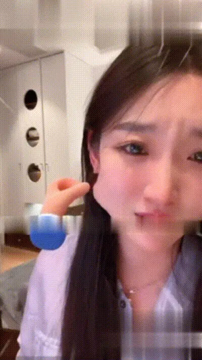 抖音网红 九成美 卖淫事件霸榜热搜 与田栩宁撕逼被曝上环做外围 1w5天价过夜费震惊网友！ 动图预览