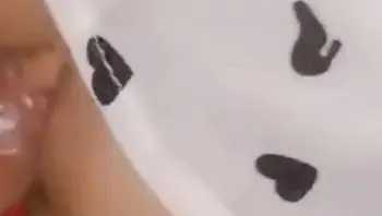 【萝莉嫩逼】反差萝莉就喜欢嫩逼