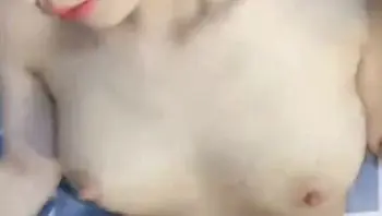 【真实】约草极品传媒大学生，这小穴挺紧