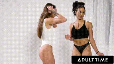 成人时间 - Kira Noir 和 April Olsen 第一次拥有真正充满激情的女同性恋性爱！-kira-noir 动图预览