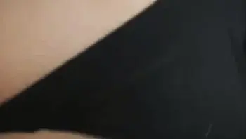 骚货妹妹在车上也要发骚勾引哥哥