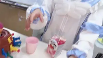 🍓🩵日本的亚洲天使用甜蜜至极的口交让客人欲罢不能-babyyurin