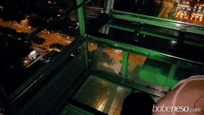 在摩天轮🎡上Swallowed他的精液-babeneso 动图预览
