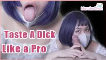 女孩细细观察分析阴茎，粗暴的蹂躏手交和快速的深喉吸允所有的精液并喝下-masukuchan