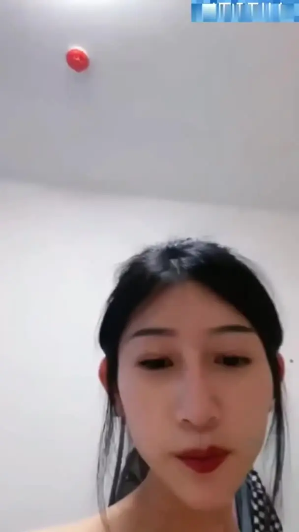 【网红自慰】极品白皙丰满少妇网红跳蛋自慰