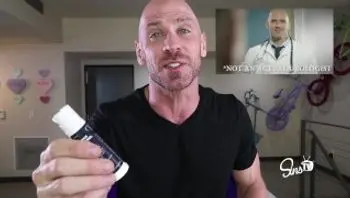Johnny Sins - 提示、技巧和窍门，让您在床上持续更长时间！做爱时间更长！-johnny sins