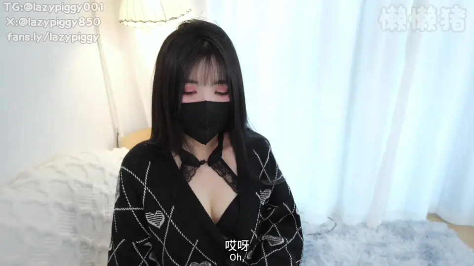 穿着珍珠内裤的亚洲天使-lazypiggy