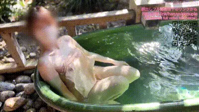 【日本人本物カップル】貸切露天風呂で立ちバック絶頂半外半中出し 色白美乳彼女が連続イキ 素人カップル リアルラブ-yuki tokyogirljp 动图预览