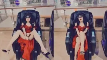 商场按摩椅和电影院都是骚货伪娘的自慰圣地-yuanladyboy