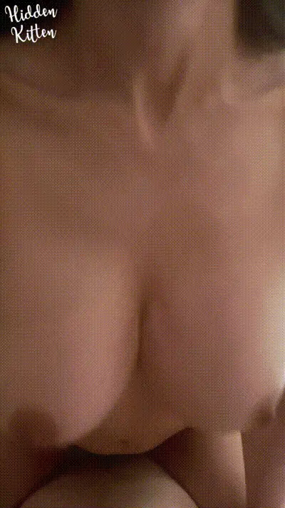 大胸部热亚洲骑我的鸡巴-my asian gfs 动图预览
