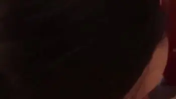 假期带着刚满月母狗真空逛街，身材颜值都是顶尖，这么强的性奴吗？咱讲话就是性奴强也能忍受鞭子打逼么？都打肿了，越打水越多，让她夹着精液回家，母狗必须露脸！