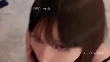 乖巧可人的女友