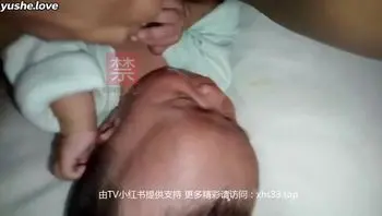 枉为人母慎点大黑骚逼少妇发情让孩子舔淫水止痒