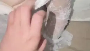 姐姐姨妈刚走恰逢爸妈在家 已禁欲七天钟点房饥渴乱伦