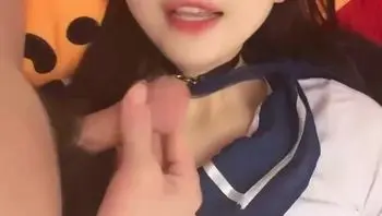 欲望小少妇全程露脸大秀直播黑丝制服诱惑开局就是个大屌干她小嘴喝逼逼玩弄骚奶子淫声荡语不断干爽了