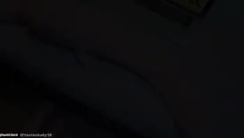 寂寞人妻约会外卖小哥·白丝美脚开裆勾引无套插穴内射！完整版订阅fansly、fansone哟-sakuracandy
